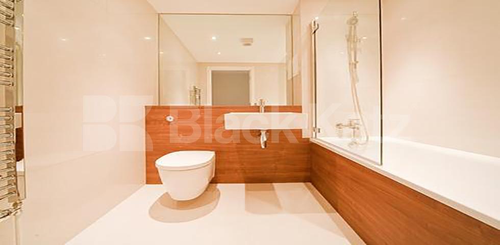 Modern contemporary bright one bed with wood floors and a modern kitchen Camden Road, Camden